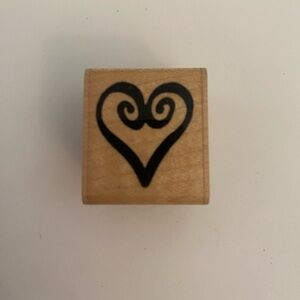 JRL Design heart rubber stamp